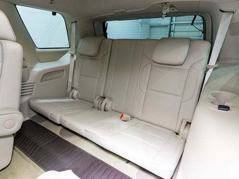 Used 2017 GMC Yukon Denali w/ Open Road Package image 36