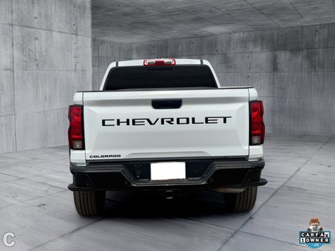 Certified 2024 Chevrolet Colorado Trail Boss w/ Advanced Trailering Package AWD/4WD image 5