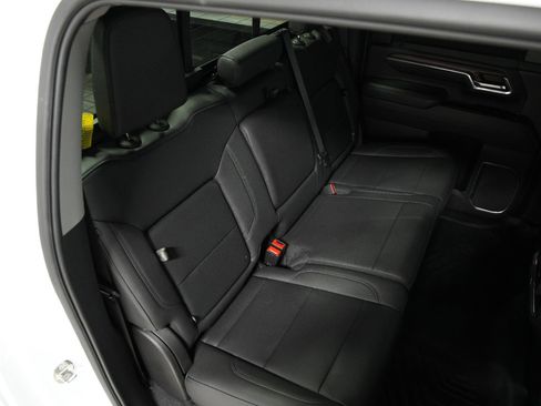 Used 2024 GMC Sierra 2500 SLT w/ SLT Convenience Package image 14