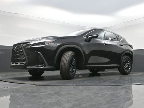 Used 2024 Lexus NX 250 FWD w/ Towing Package (2000 Lbs) image 25