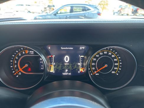 Used 2021 Jeep Gladiator High Altitude image 13