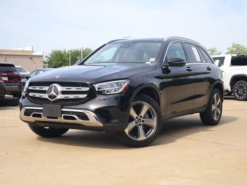 Used 2022 Mercedes-Benz GLC 300 4MATIC w/ Driver Assistance Package image 2