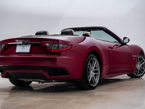 Used 2016 Maserati GranTurismo Sport image 10