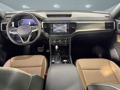 Used 2022 Volkswagen Atlas Cross Sport SEL R-Line image 15