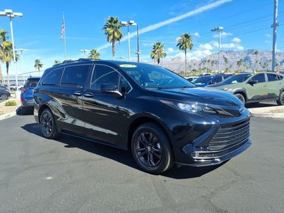 Used 2024 Toyota Sienna XLE Woodland Edition