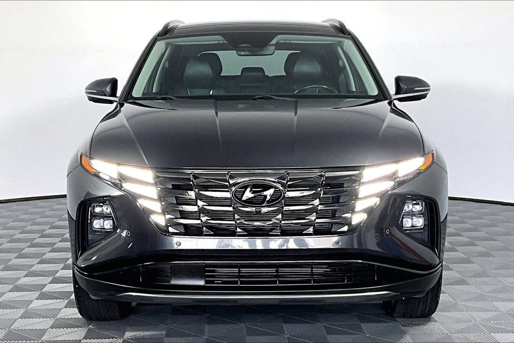 Used 2023 Hyundai Tucson Limited w/ Cargo Package AWD/4WD image 3
