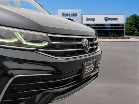 Used 2022 Volkswagen Tiguan SEL R-Line AWD/4WD image 10