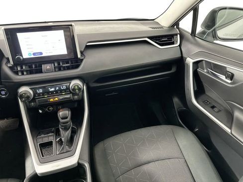 Used 2024 Toyota RAV4 XLE FWD image 24