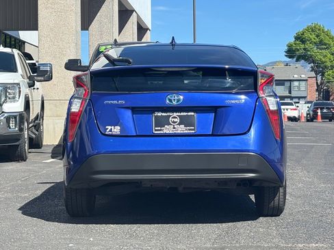 Used 2016 Toyota Prius Four image 40