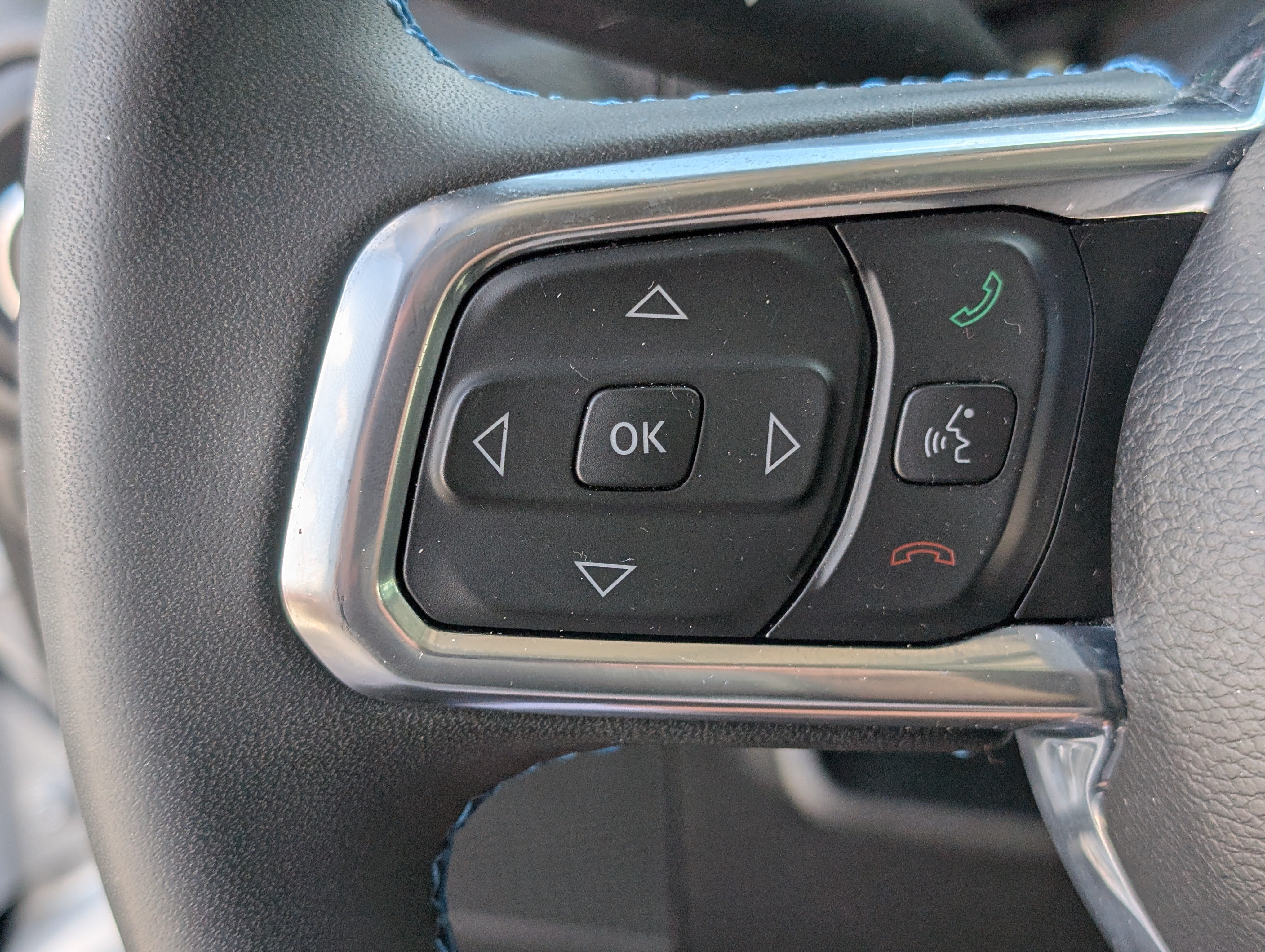 Used 2023 Jeep Wrangler Unlimited Rubicon 4xe AWD/4WD image 16