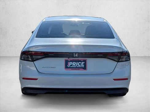Certified 2023 Honda Accord LX image 6