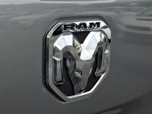 Used 2022 RAM 1500 Laramie AWD/4WD image 29