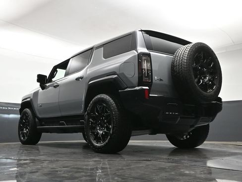 Used 2026 GMC Hummer EV SUV AWD/4WD image 26