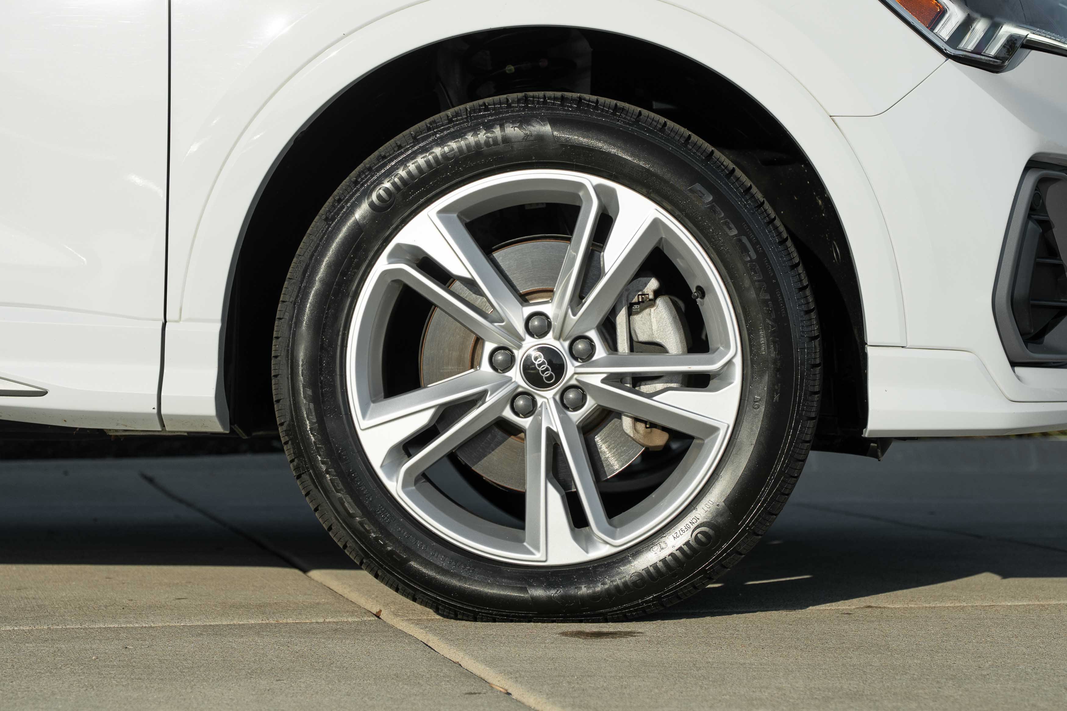 Certified 2024 Audi Q3 2.0T Premium Plus AWD/4WD image 25