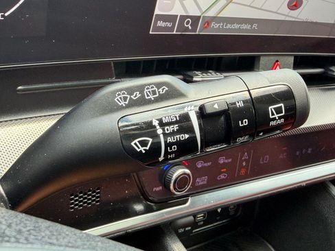 Used 2023 Kia Sportage SX FWD image 30