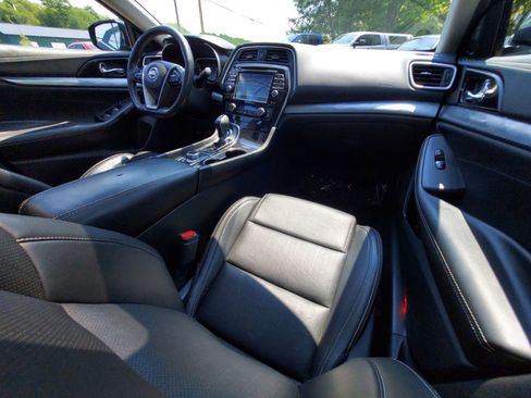 Used 2016 Nissan Maxima 3.5 SL FWD image 11
