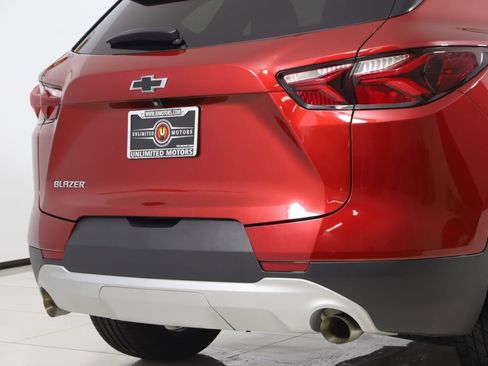 Used 2021 Chevrolet Blazer LT w/ LPO, Black Grille Bar Package image 39