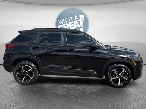 Certified 2023 Chevrolet TrailBlazer RS w/ Convenience Package FWD image 2