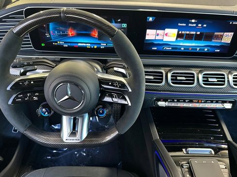 New 2026 Mercedes-Benz GLS 63 AMG 4MATIC image 25