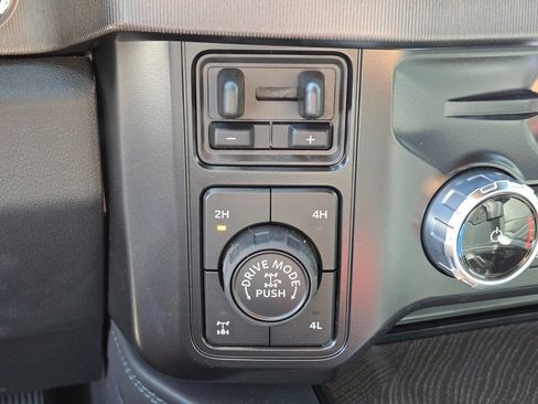 New 2025 Ford F250 Platinum w/ Tremor Off-Road Package image 16