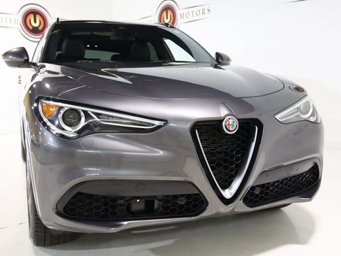 Used 2022 Alfa Romeo Stelvio Ti image 26