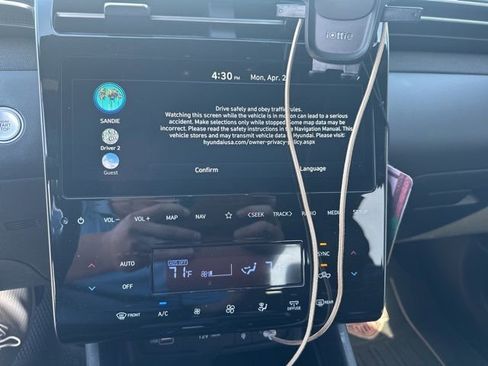 Used 2024 Hyundai Santa Cruz Limited AWD/4WD image 8