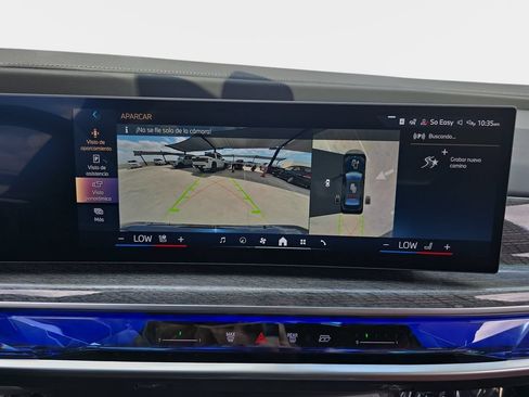 Used 2025 BMW i7 eDrive50 w/ M Sport Package RWD image 27