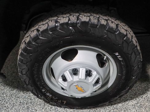 Used 2024 Chevrolet Silverado 3500 W/T w/ WT Convenience Package image 11