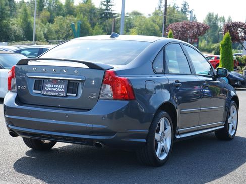 Used 2009 Volvo S40 T5 R-Design AWD/4WD image 5