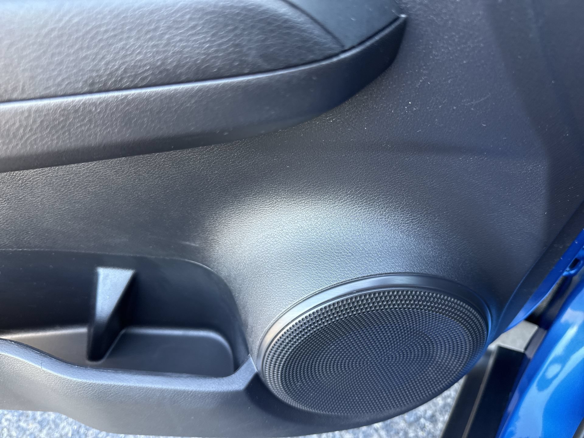 Used 2023 Nissan Kicks SR FWD image 31