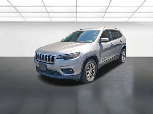 Used 2021 Jeep Cherokee Latitude Lux w/ Comfort/Convenience Group AWD/4WD image 4