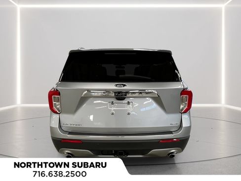 Used 2020 Ford Explorer Limited w/ Equipment Group 310A AWD/4WD image 36
