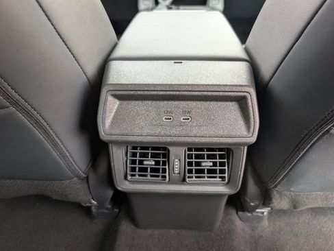Used 2026 Toyota RAV4 XLE Premium FWD image 7