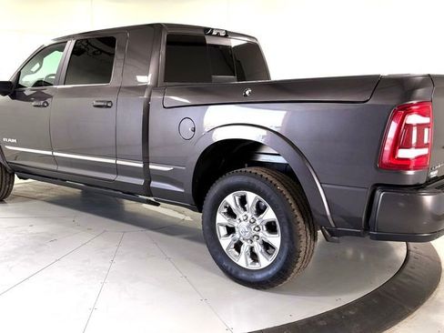 Used 2024 RAM 3500 Limited image 7