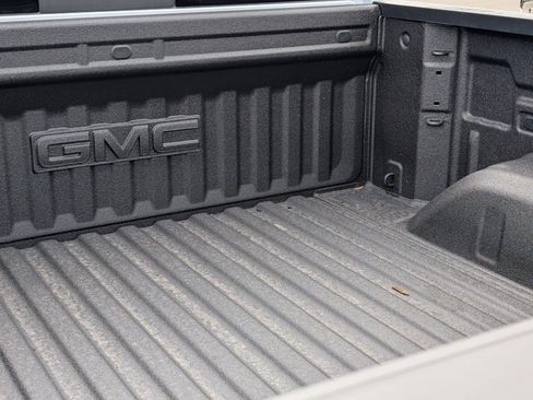 New 2026 GMC Sierra 1500 SLT w/ SLT Premium Plus Package image 10