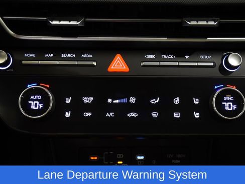 New 2025 Hyundai Sonata Limited image 17