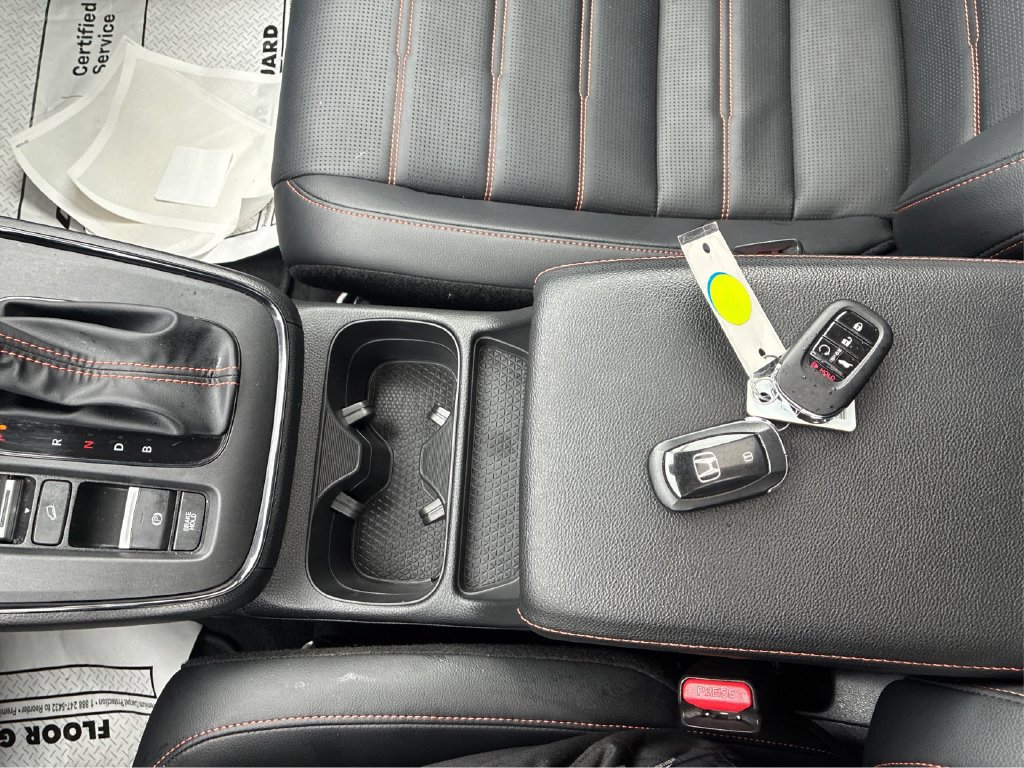 Used 2024 Honda CR-V Sport Touring image 12