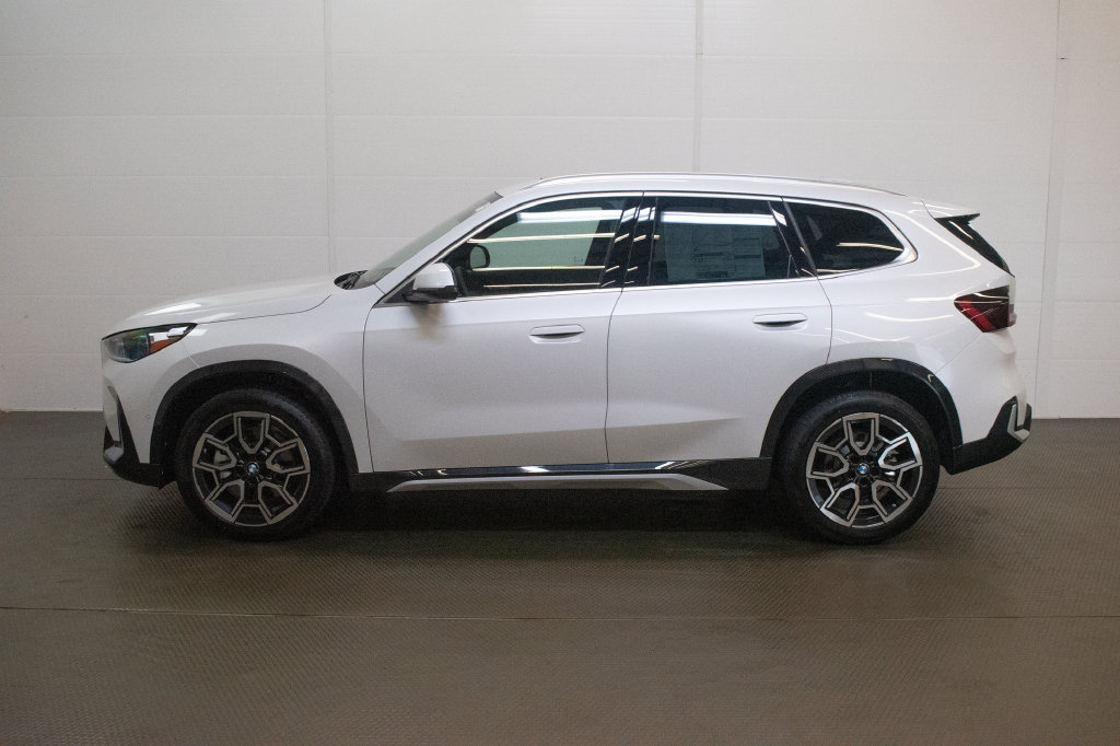 New 2027 BMW X1 xDrive28i AWD/4WD image 7