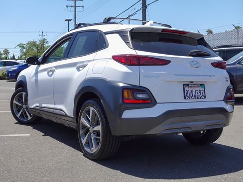 Used 2021 Hyundai Kona Limited AWD/4WD image 8