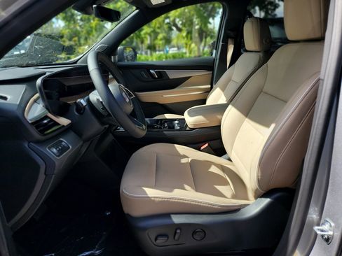 New 2026 Buick Enclave Preferred w/ Power Package image 9