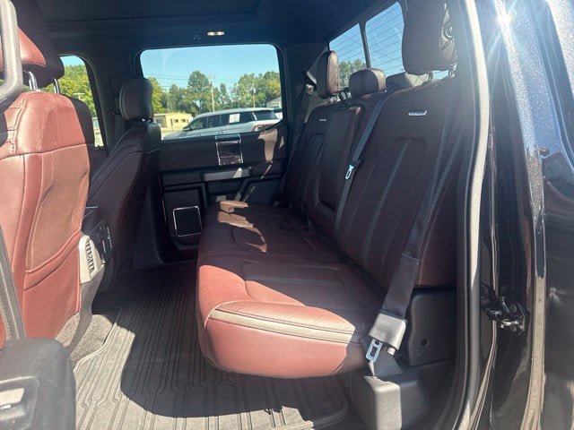 Used 2015 Ford F150 Platinum w/ Equipment Group 701A Luxury AWD/4WD image 21