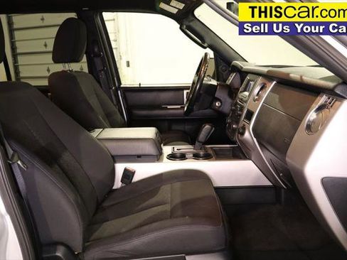 Used 2017 Ford Expedition EL XLT image 23