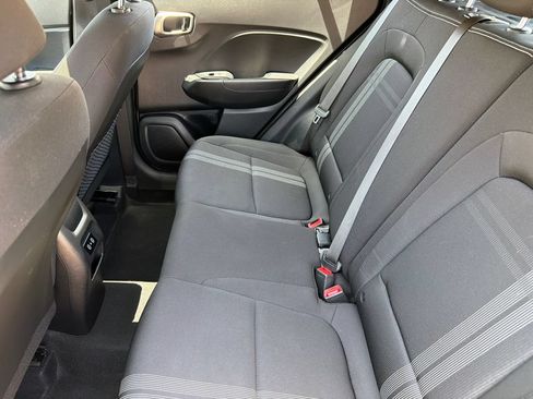 Used 2026 Hyundai Venue SEL FWD image 18