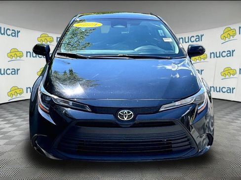 Used 2024 Toyota Corolla LE FWD image 2