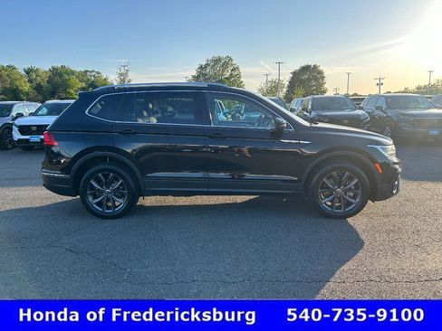 Used 2022 Volkswagen Tiguan SE image 7