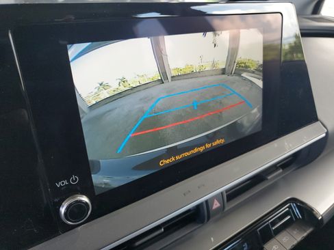 Used 2023 Toyota Prius LE FWD image 26