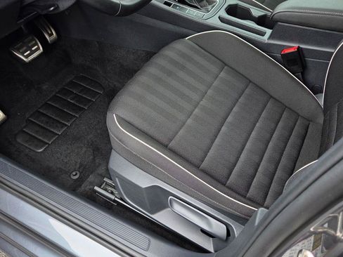 Used 2023 Volkswagen Jetta Sport FWD image 20