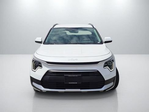 New 2026 Kia Niro LX FWD image 2