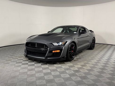 Used 2021 Ford Mustang Shelby GT500 w/ Technology Package image 3