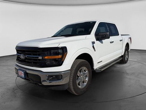 Used 2025 Ford F150 XLT w/ Equipment Group 301A Standard AWD/4WD image 9